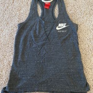 Nike XS tank